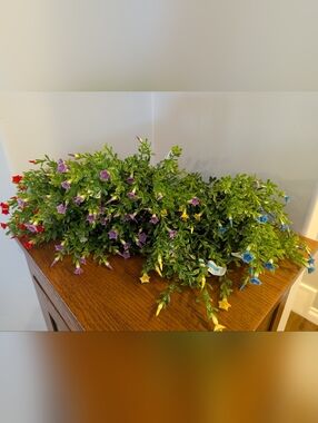Artificial Flowers, Floral Arrangements Wreaths, Wedding Bouquets 26 Stems New